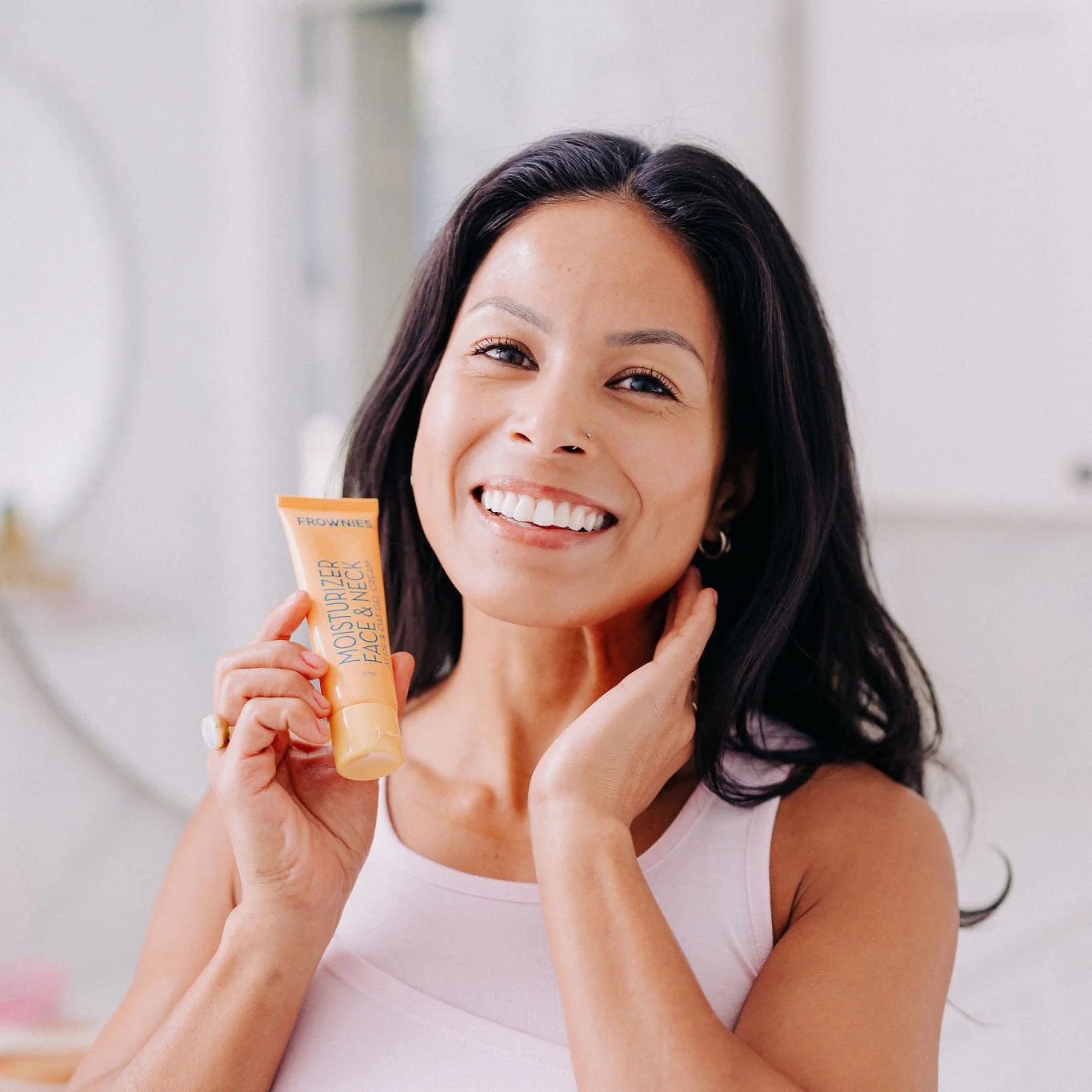 Frownies Skincare Basics - Image 7