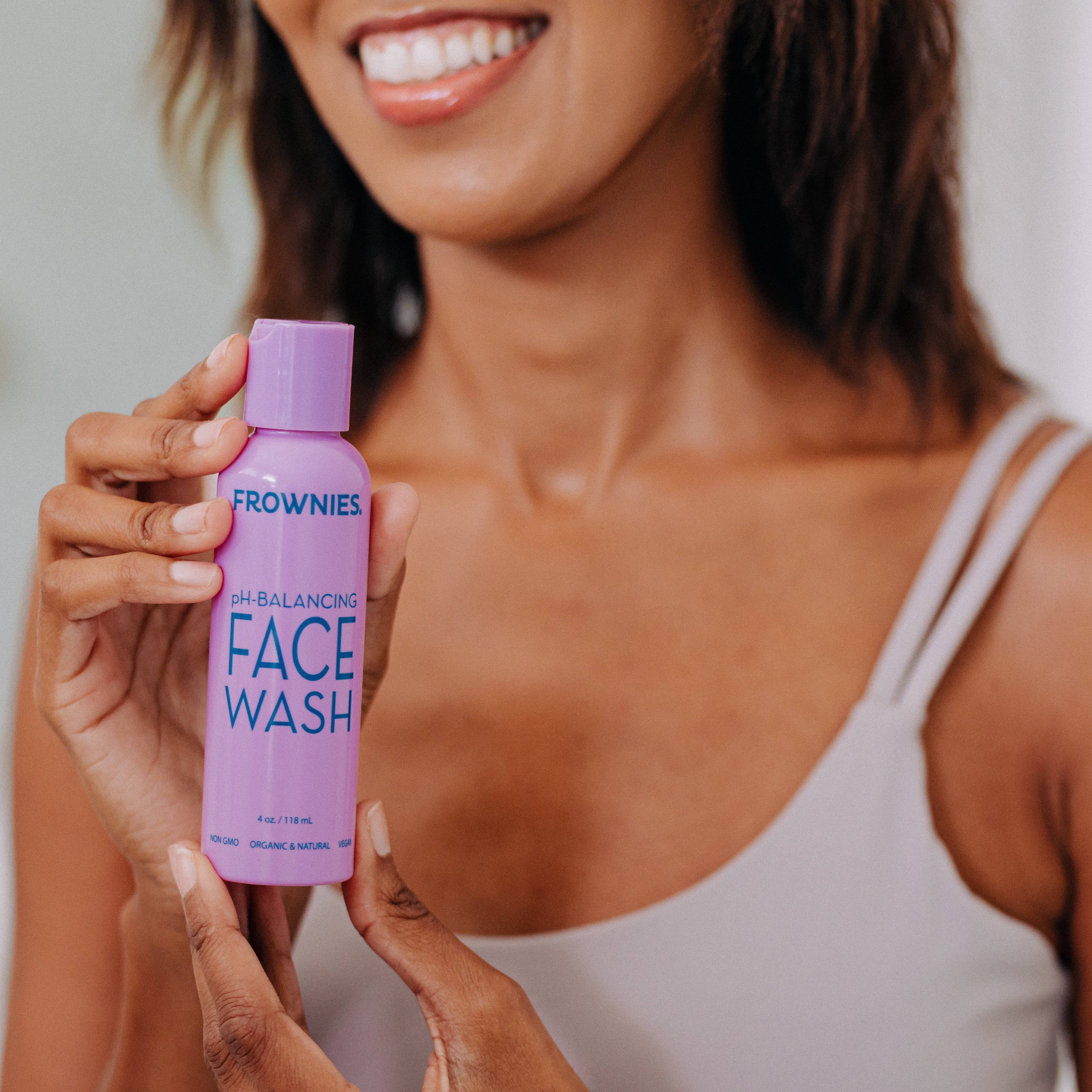 pH Balancing-Face Wash (4 oz) - Image 4